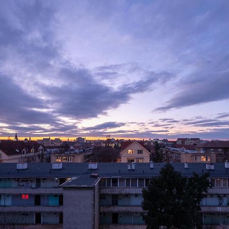 Tei Apartments Oradea Værelse billede